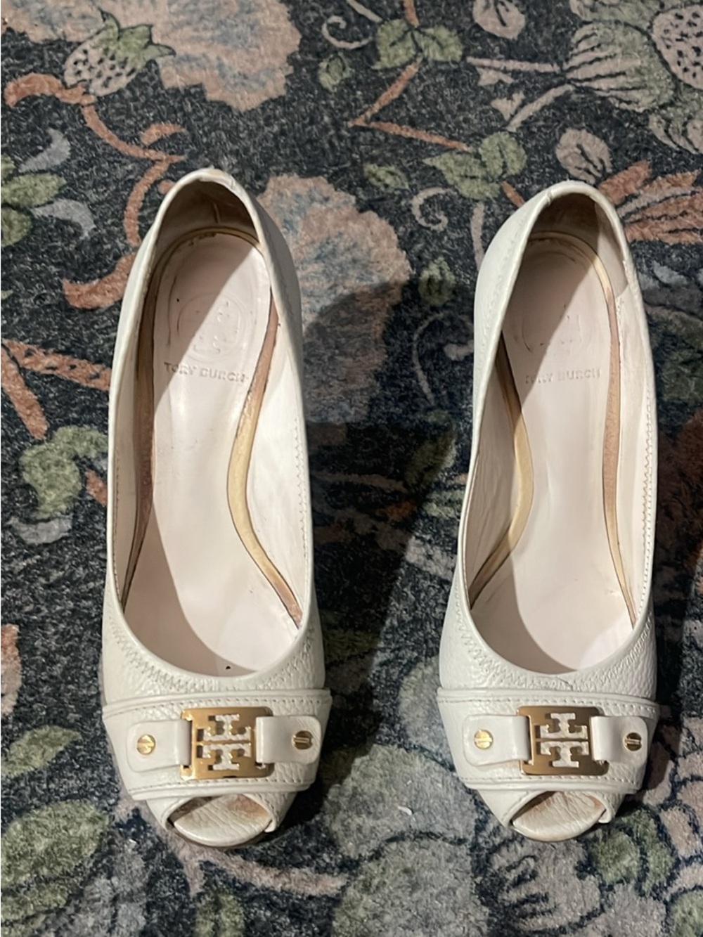 Tory Burch White Peep-Toe Leather Heels with Gold Logo Accent